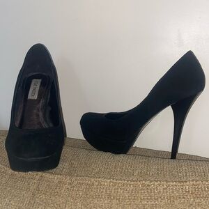 Steve Madden suede stiletto pumps
